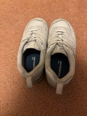 New Balance Men's Light Gray and White Athletic Sneakers